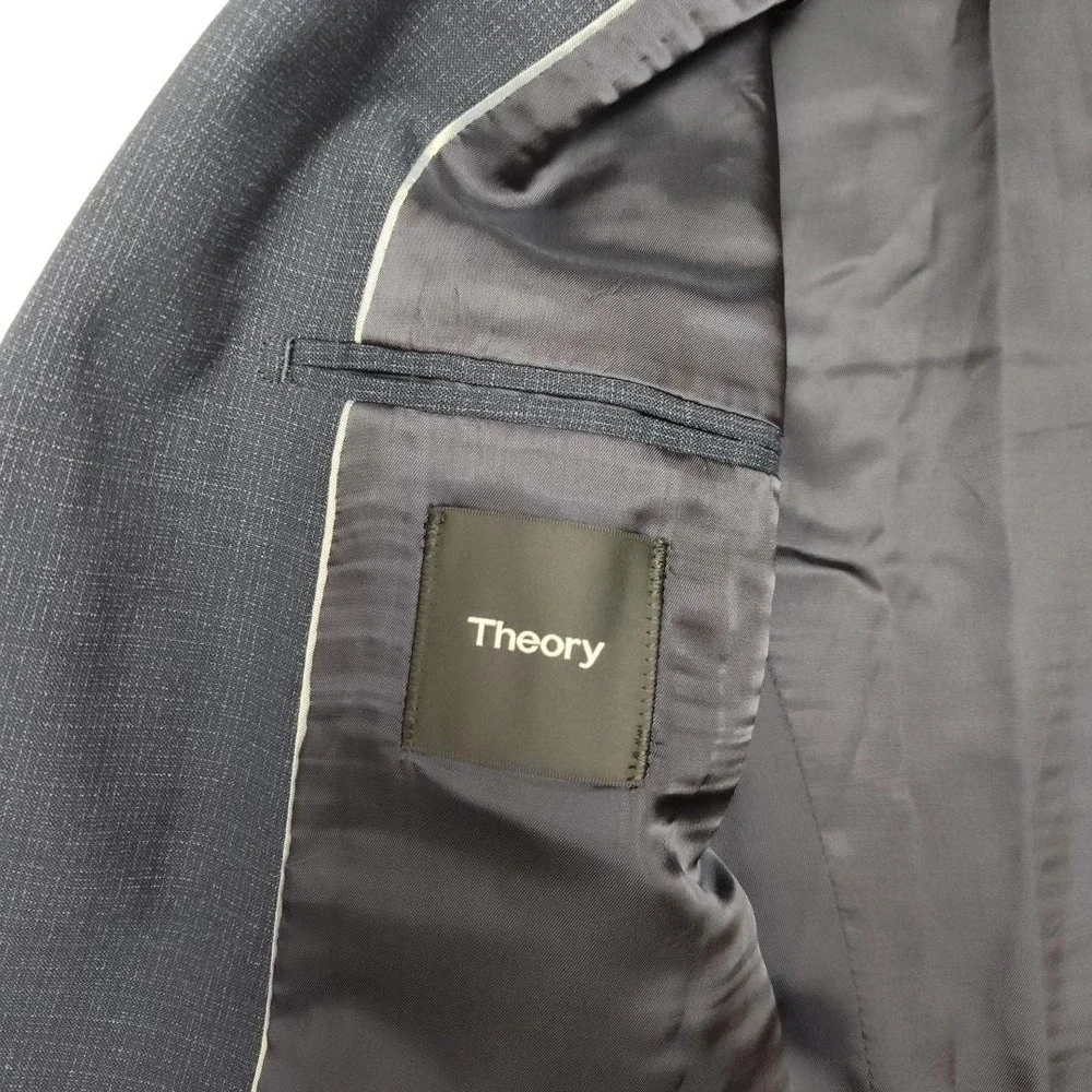 Theory brand style